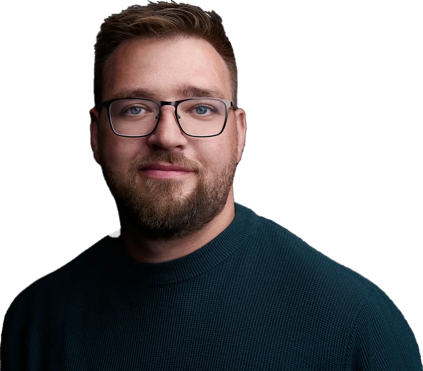 Porträt von Paul Böstro vor dunklem Hintergrund